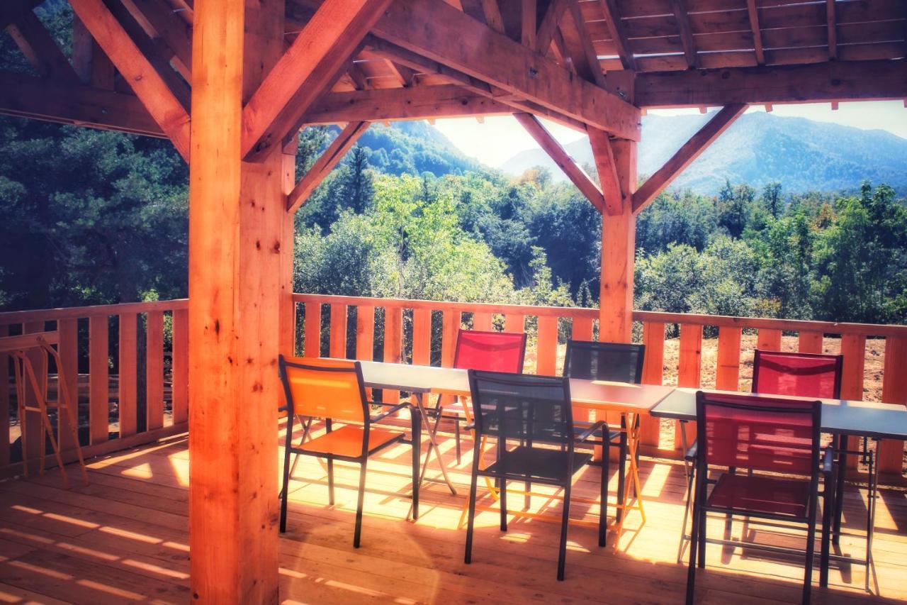 Aux Buis Gourmands Bed and Breakfast La Chapelle-en-Vercors Eksteriør billede